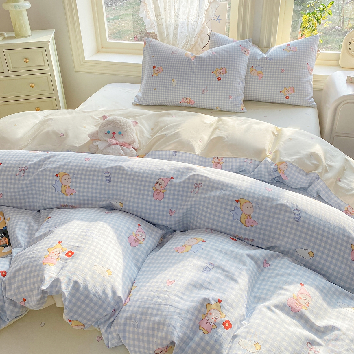 91家纺网 家纺一手货源 找家纺 黑马家居 2026新款13070全棉印花小清新卡通花卉单品被套系列 星星宝贝