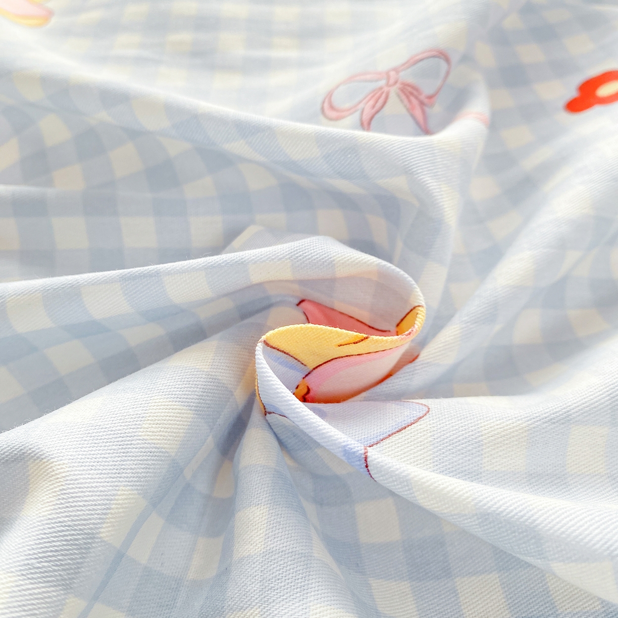 91家纺网 家纺一手货源 找家纺 黑马家居 2026新款13070全棉印花小清新卡通花卉单品被套系列 星星宝贝