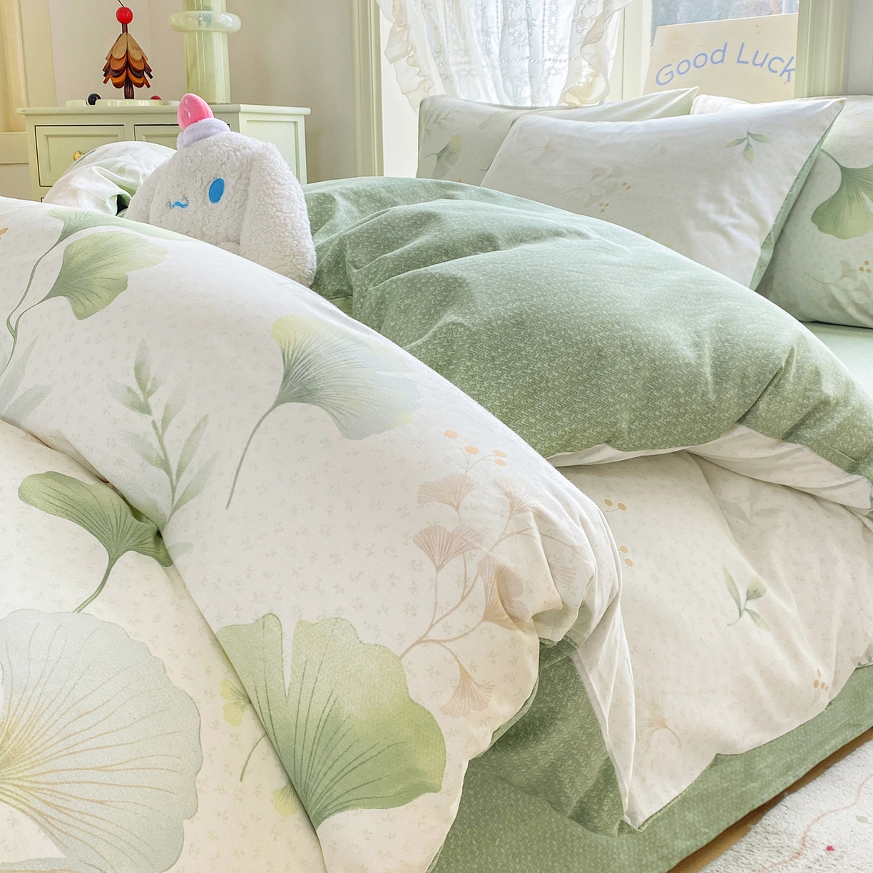 91家纺网 家纺一手货源 找家纺 黑马家居 2026新款13070全棉印花小清新卡通花卉单品被套系列 幸运叶