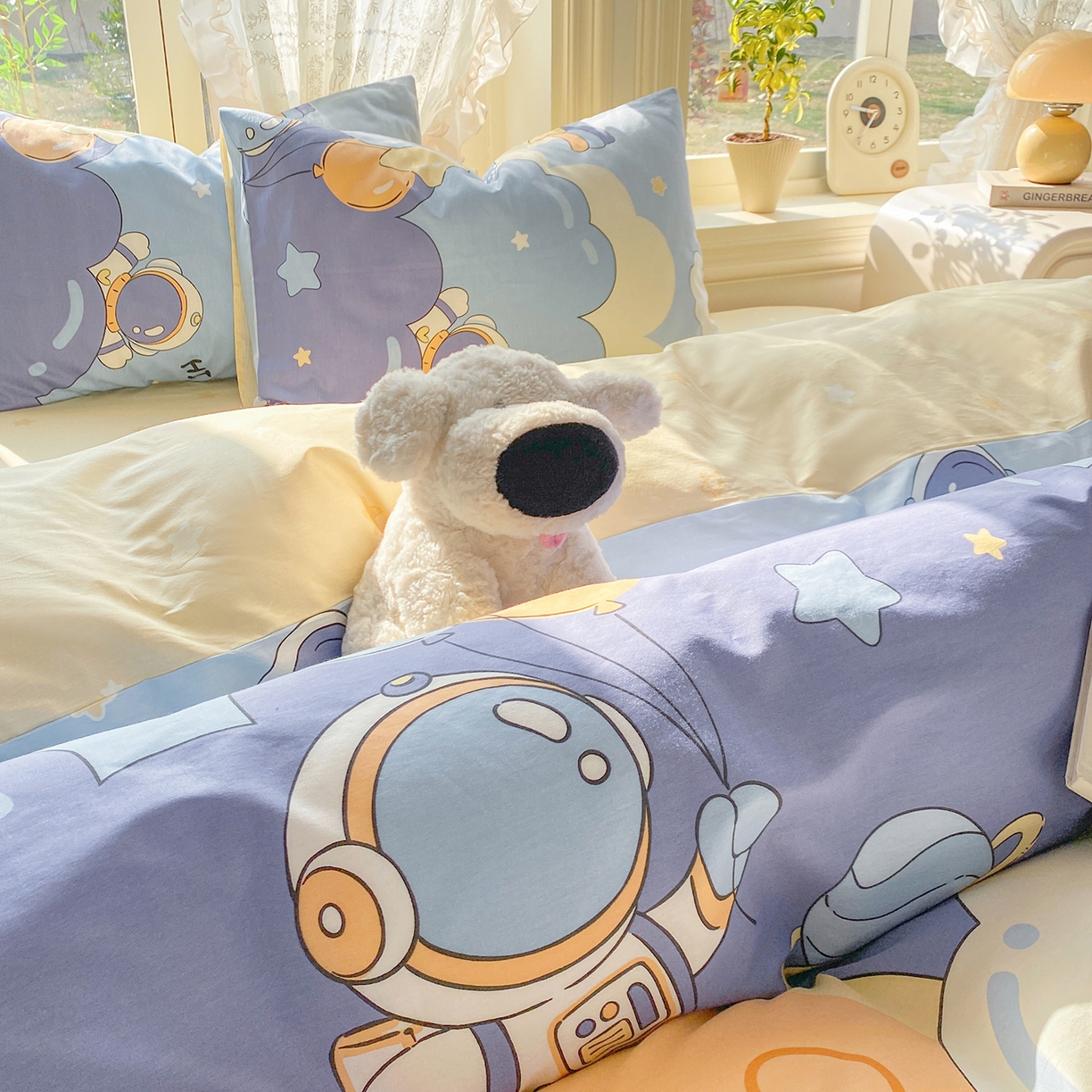 91家纺网 家纺一手货源 找家纺 黑马家居 2026新款13070全棉印花小清新卡通花卉单品被套系列 宇航员