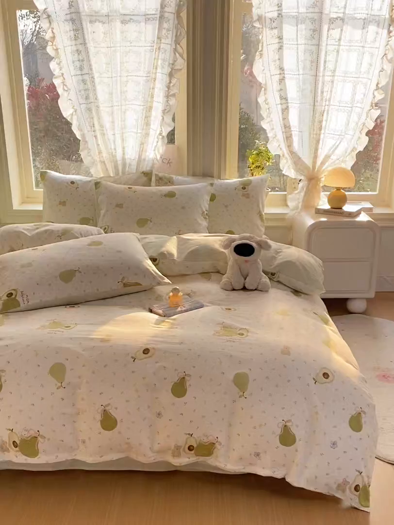 91家纺网 家纺一手货源 找家纺 黑马家居 2026新款13070全棉印花小清新卡通花卉四件套系列 牛油果