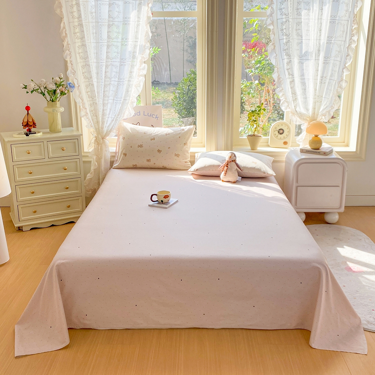 91家纺网 家纺一手货源 找家纺 黑马家居 2026新款13070全棉印花小清新卡通花卉四件套系列 泡泡熊