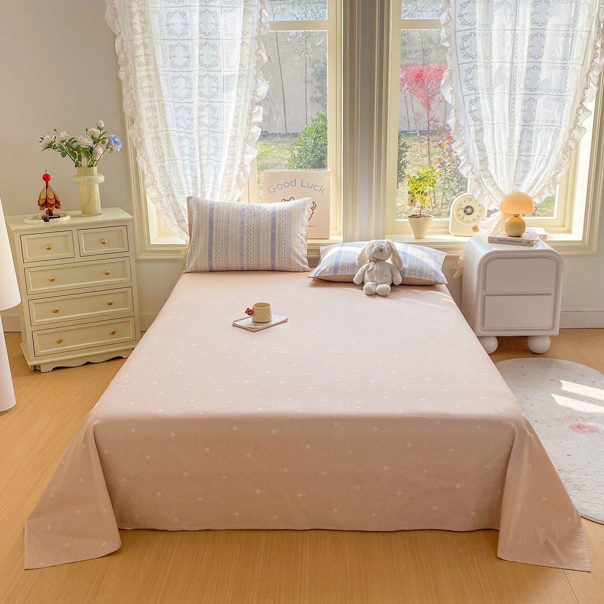 91家纺网 家纺一手货源 找家纺 黑马家居 2026新款13070全棉印花小清新卡通花卉四件套系列 塞浦路斯