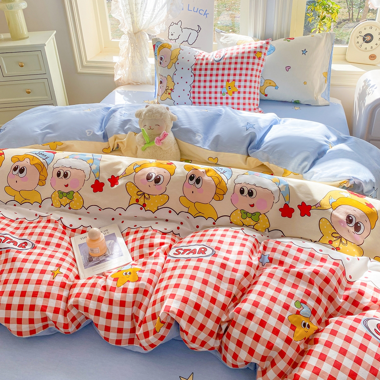 91家纺网 家纺一手货源 找家纺 黑马家居 2026新款13070全棉印花小清新卡通花卉四件套系列 晚安星星人