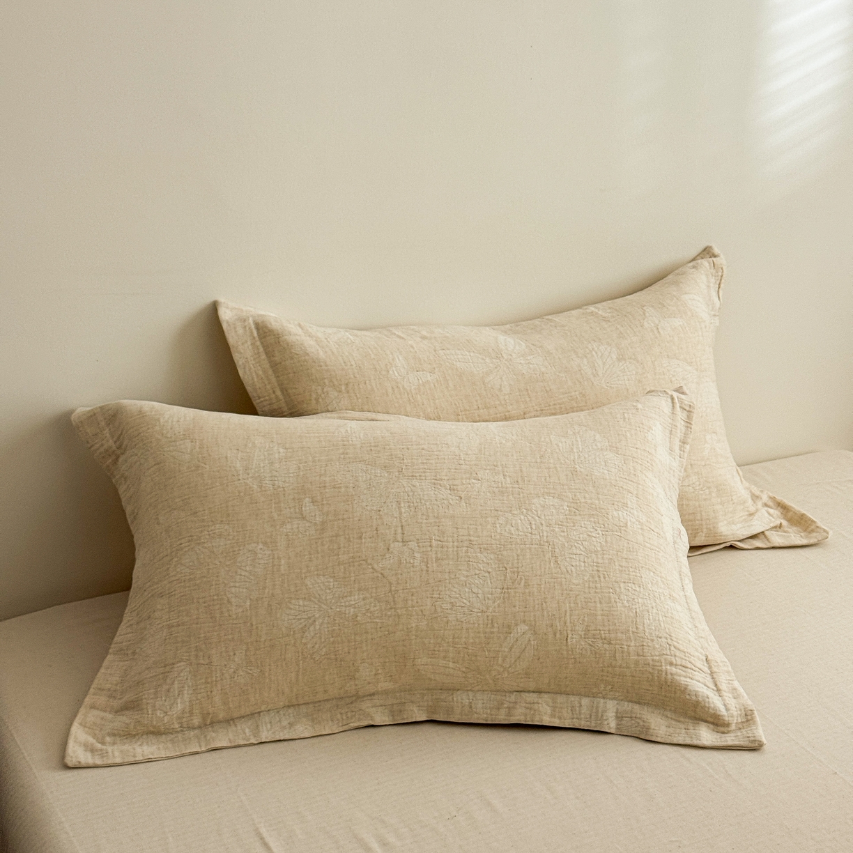 91家纺网 家纺一手货源 找家纺 KA家纺 2026春夏新品色织提花棉麻四件套  织带款 织带蝶舞