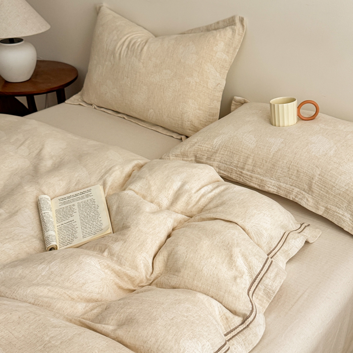 91家纺网 家纺一手货源 找家纺 KA家纺 2026春夏新品色织提花棉麻四件套  织带款 织带蝶舞