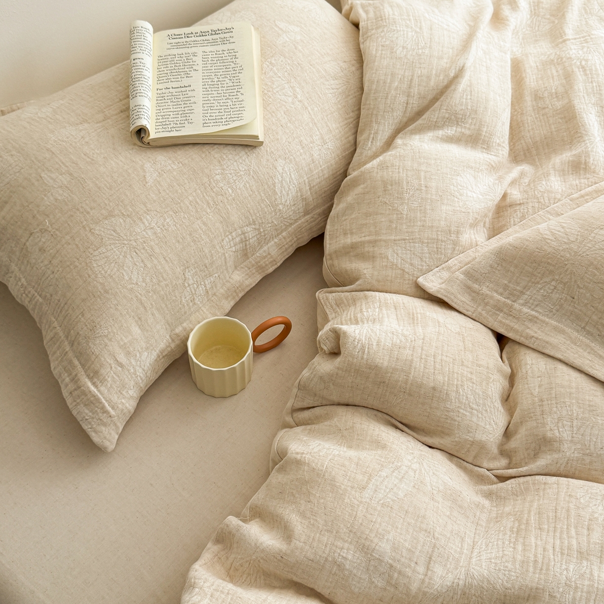 91家纺网 家纺一手货源 找家纺 KA家纺 2026春夏新品色织提花棉麻四件套  织带款 织带蝶舞