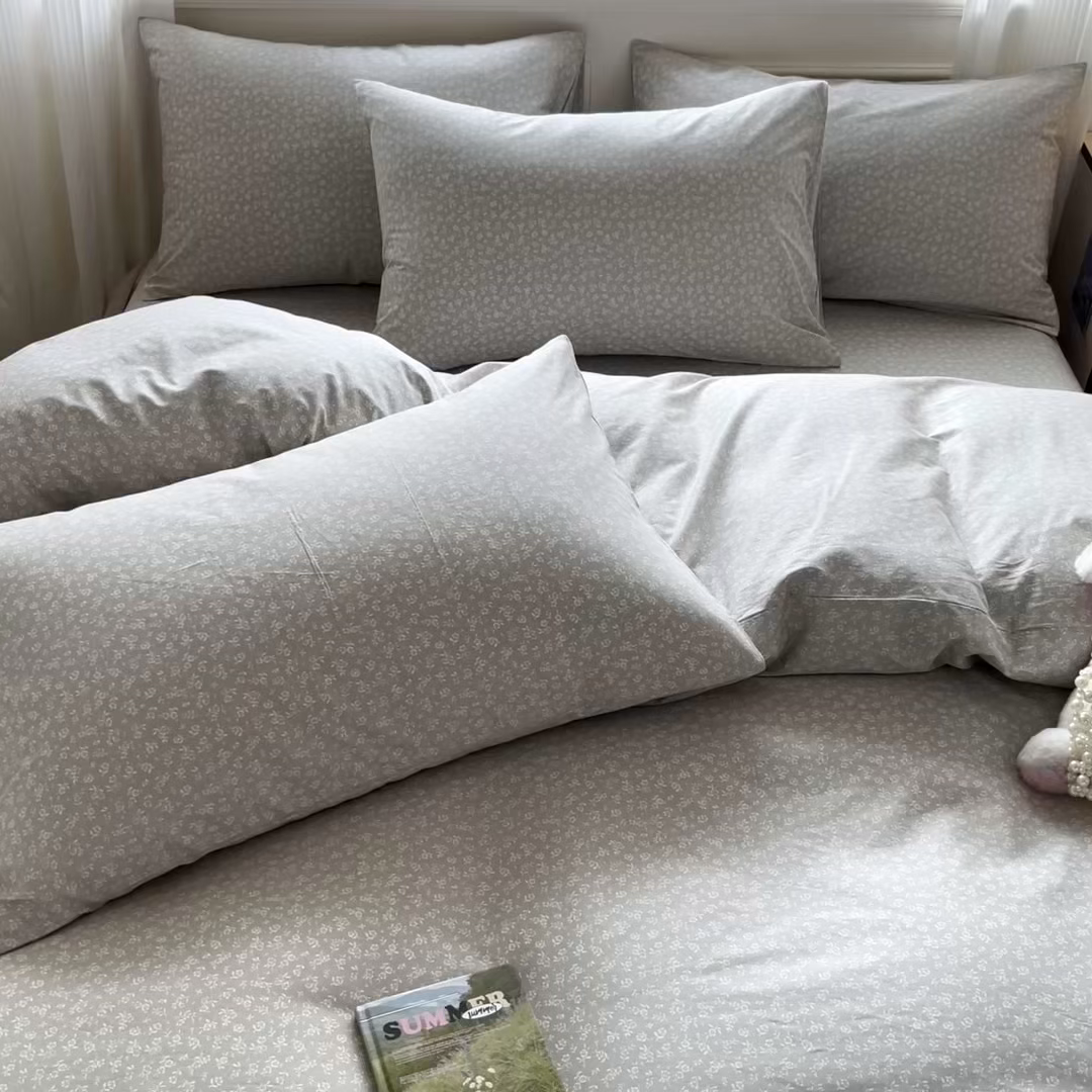 91家纺网 家纺一手货源 找家纺 柠馨 2026新款13372全棉纯棉印花四件套-薇丽 薇丽-彼岸-灰