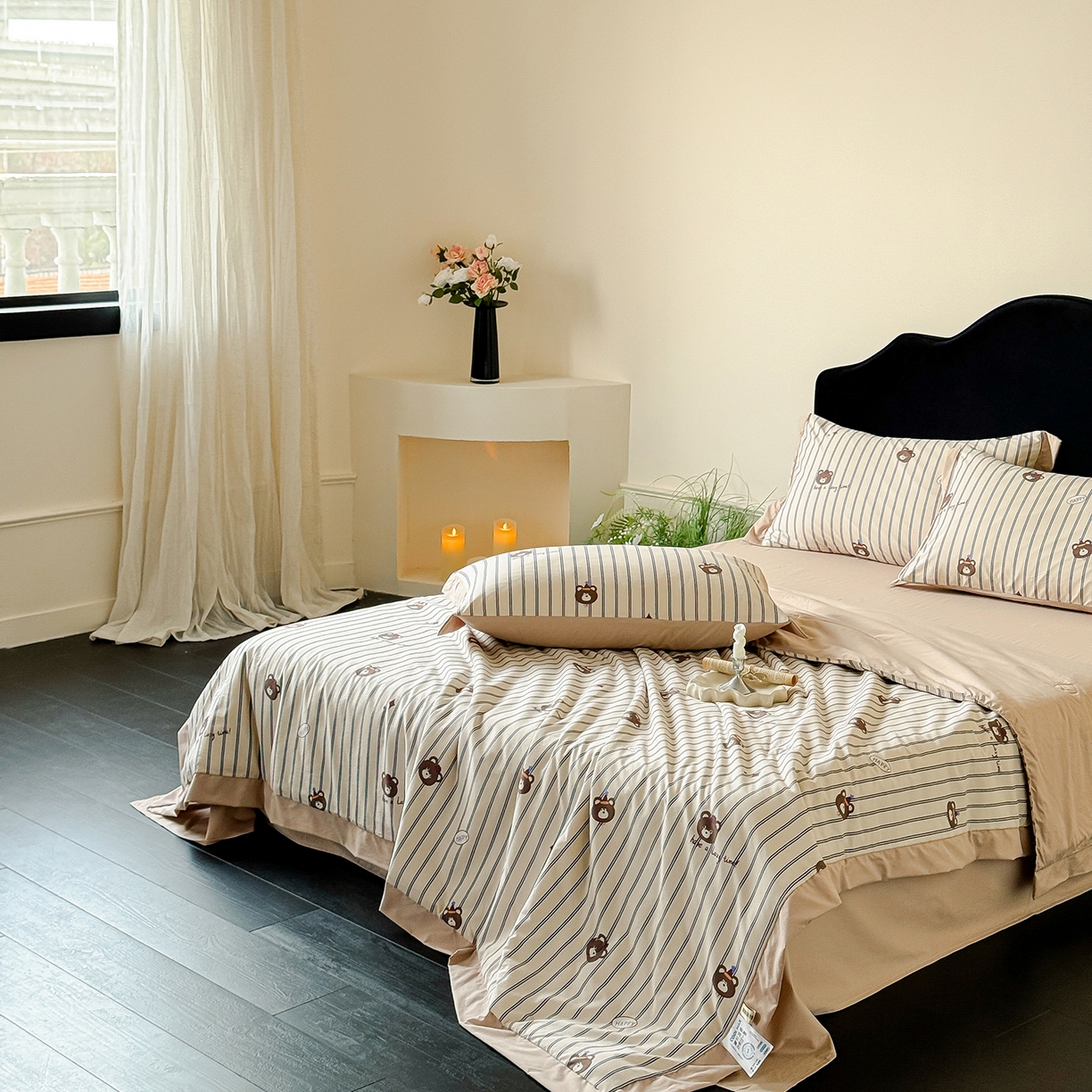 91家纺网 家纺一手货源 找家纺 迷尚家居 2026新款冰丝柔夏被四件套 开心熊