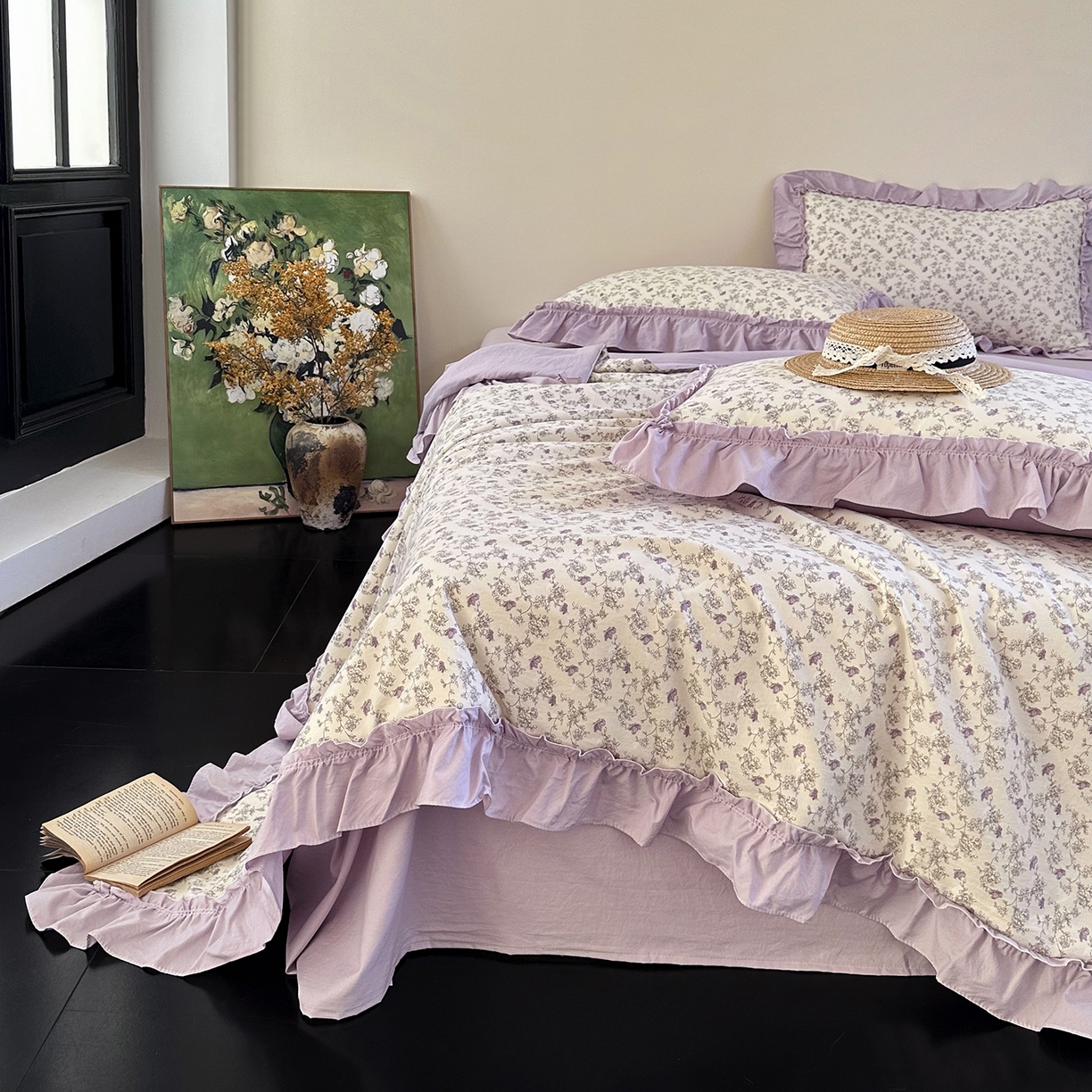 91家纺网 家纺一手货源 找家纺 迷尚家居 2026新款云朵棉印花花边夏被四件套 巴黎春天