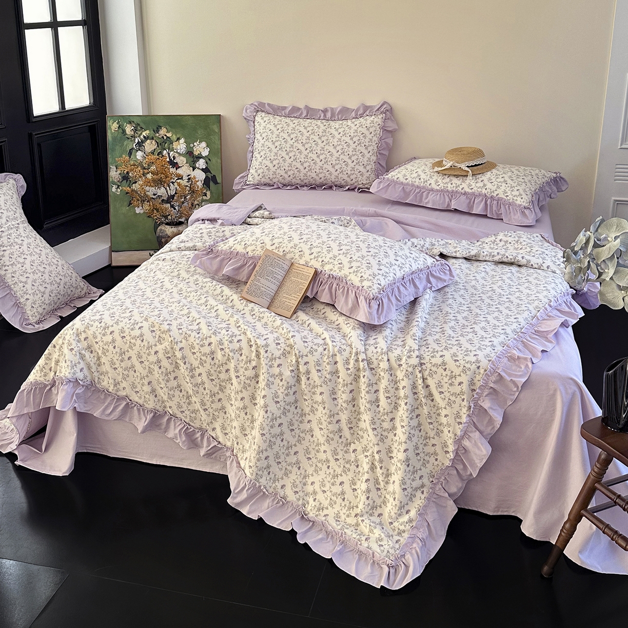 91家纺网 家纺一手货源 找家纺 迷尚家居 2026新款云朵棉印花花边夏被四件套 巴黎春天