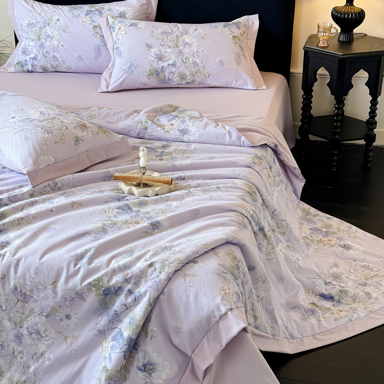 91家纺网 家纺一手货源 找家纺 迷尚家居 2026新款冰丝柔夏被四件套 水韵紫