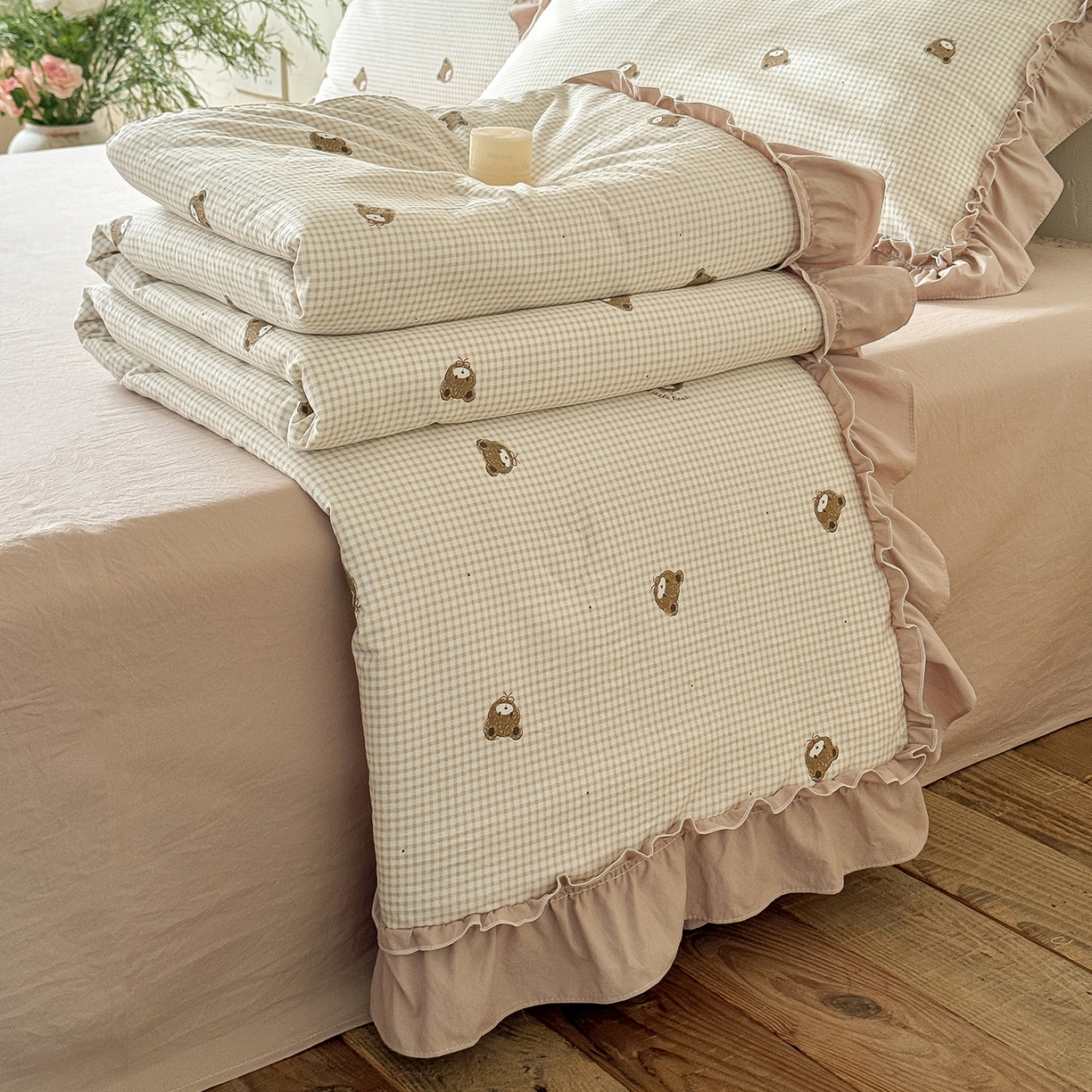 迷尚家居 2026新款云朵棉印花花边夏被四件套 格纹小熊