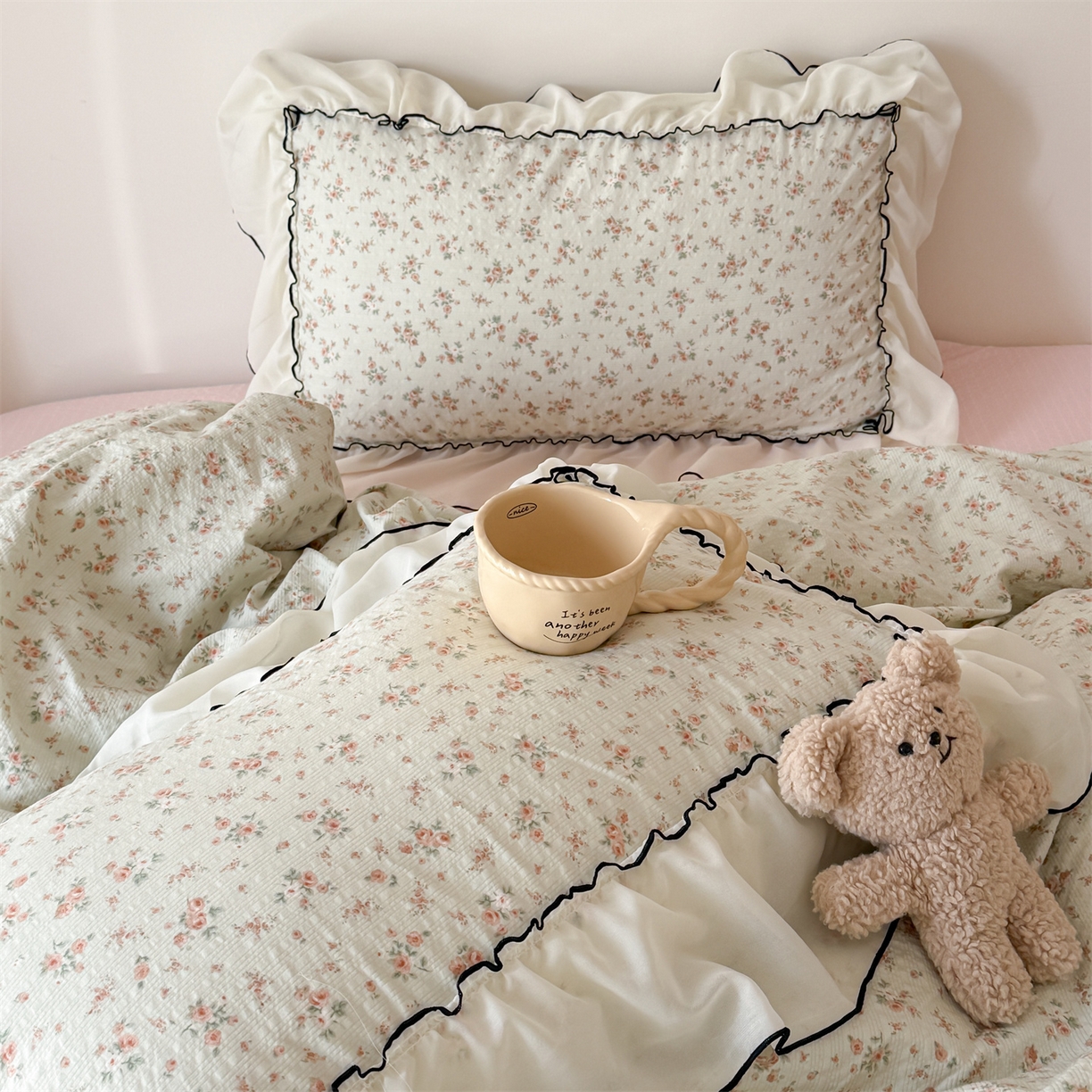 91家纺网 家纺一手货源 找家纺 （总）吾欢心 2026春夏新款韩版雪纺花边泡芙双层纱四件套