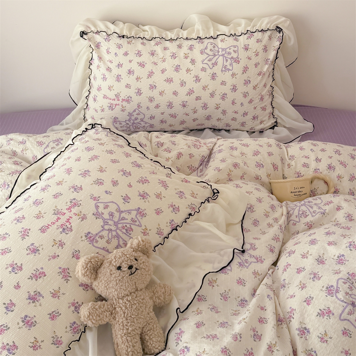 91家纺网 家纺一手货源 找家纺 吾欢心 2026春夏新款韩版雪纺花边泡芙双层纱四件套 花韵