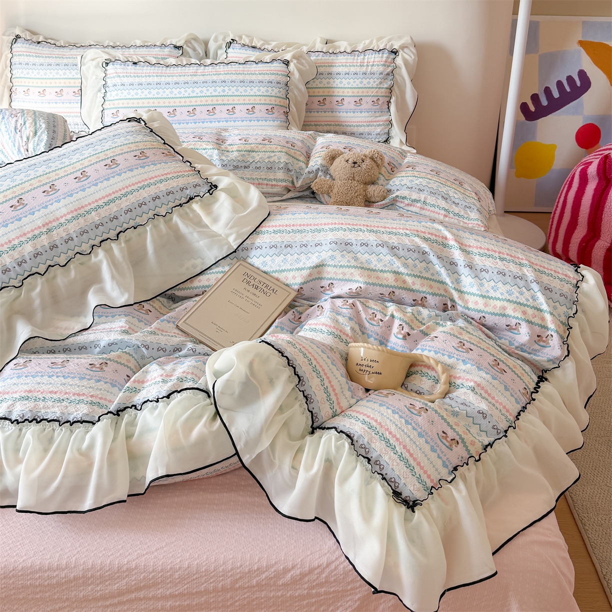 91家纺网 家纺一手货源 找家纺 吾欢心 2026春夏新款韩版雪纺花边泡芙双层纱四件套 费尔岛小马