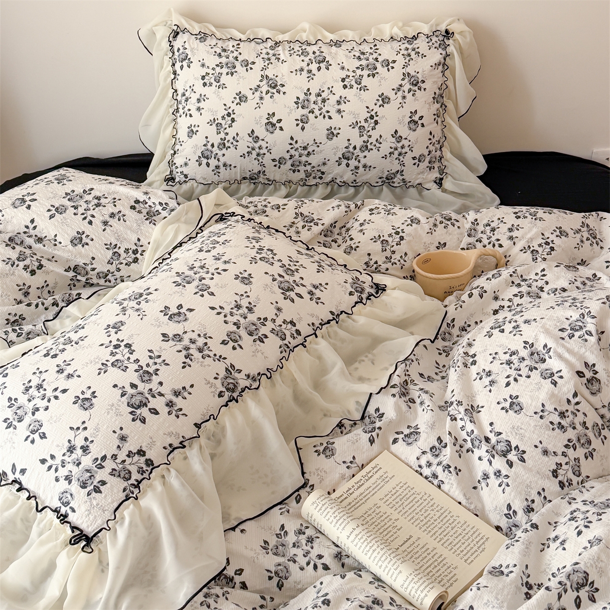 91家纺网 家纺一手货源 找家纺 吾欢心 2026春夏新款韩版雪纺花边泡芙双层纱四件套 赫本