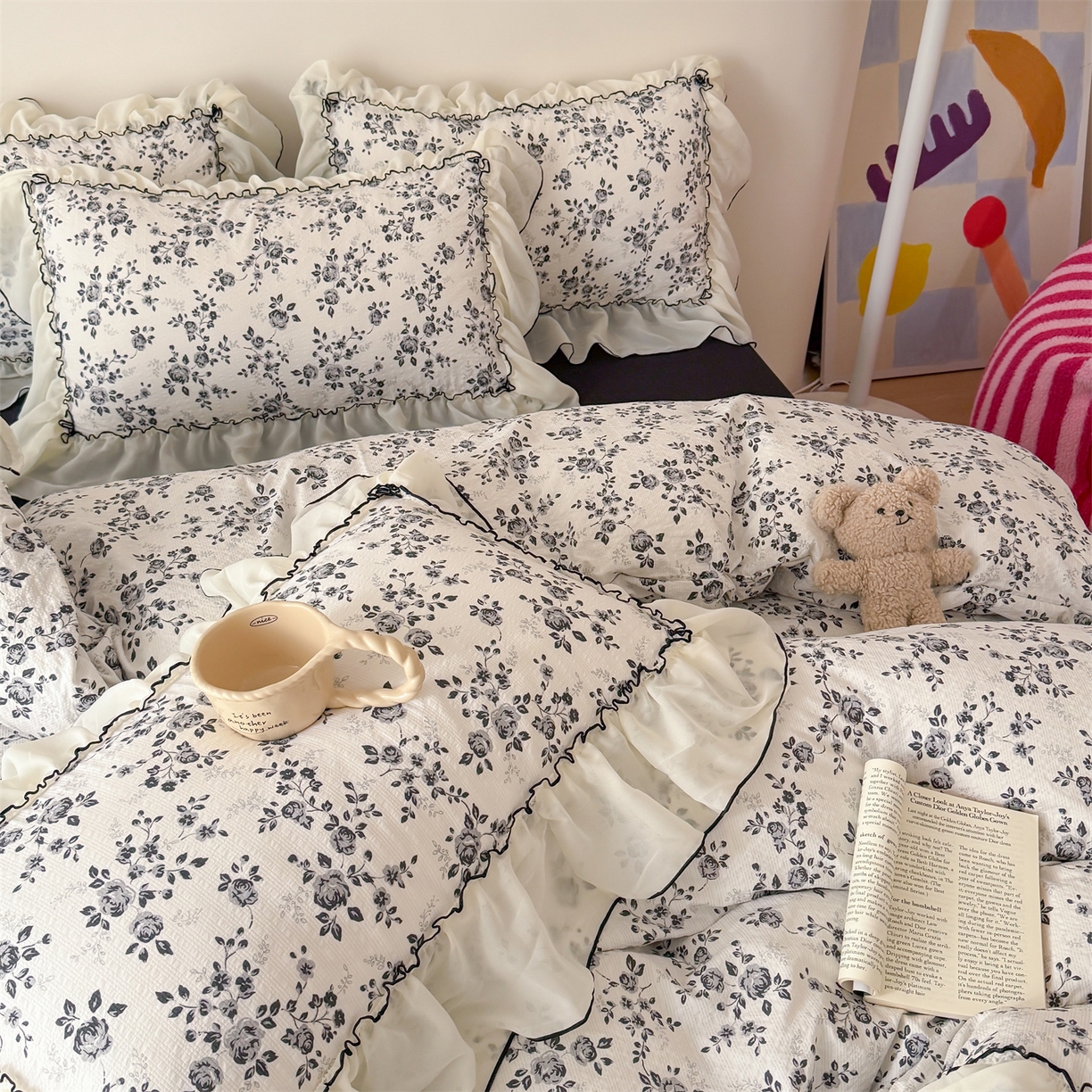 91家纺网 家纺一手货源 找家纺 吾欢心 2026春夏新款韩版雪纺花边泡芙双层纱四件套 赫本