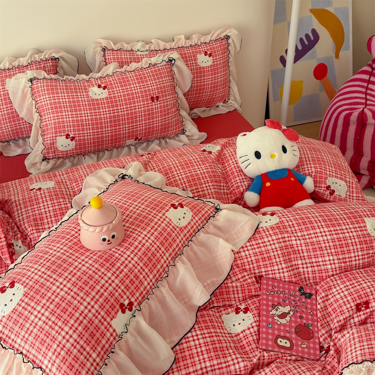 91家纺网 家纺一手货源 找家纺 吾欢心 2026春夏新款韩版雪纺花边泡芙双层纱四件套 卡通小猫