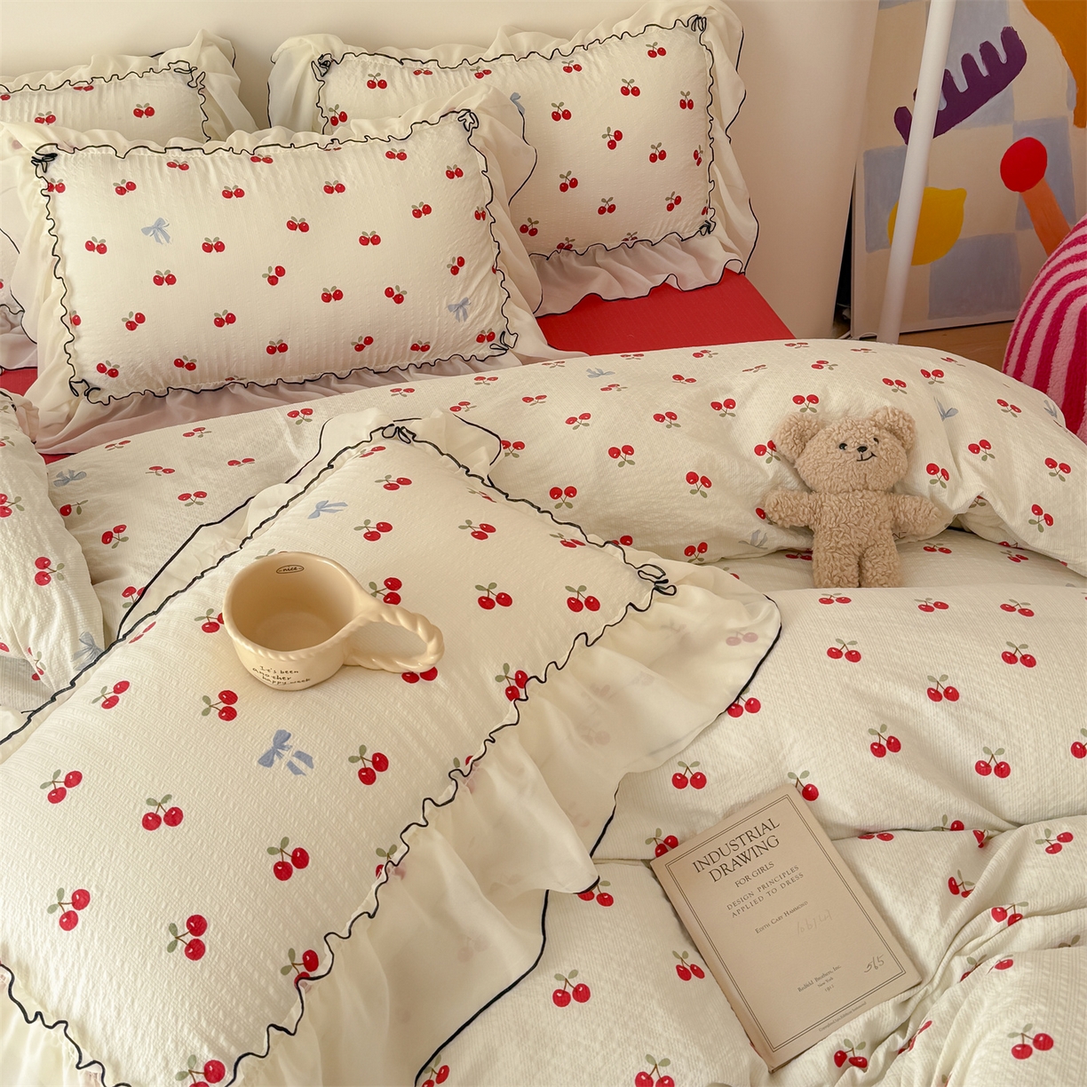 91家纺网 家纺一手货源 找家纺 吾欢心 2026春夏新款韩版雪纺花边泡芙双层纱四件套 奶油樱桃