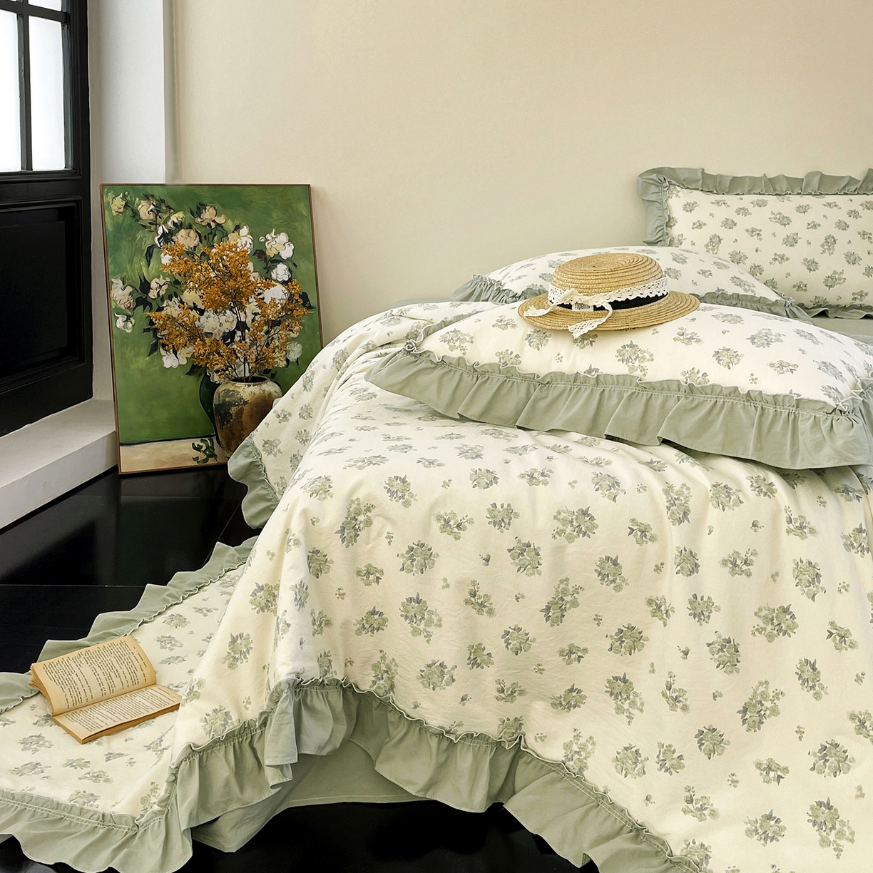 91家纺网 家纺一手货源 找家纺 迷尚家居 2026新款云朵棉印花花边夏被四件套 南烟