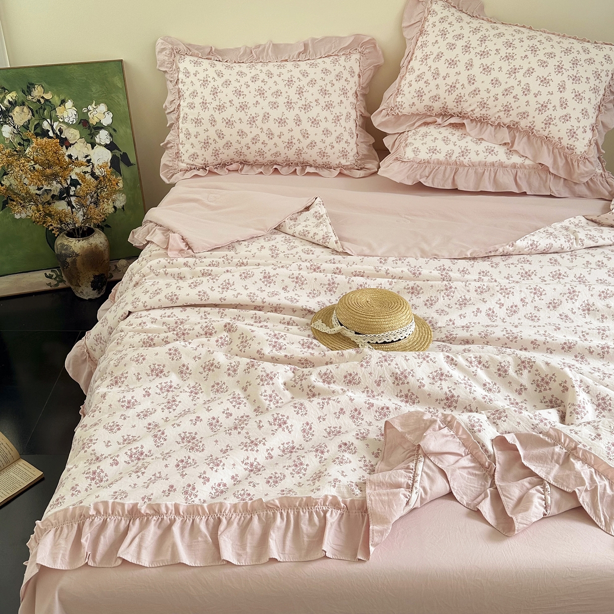 91家纺网 家纺一手货源 找家纺 迷尚家居 2026新款云朵棉印花花边夏被四件套 七分甜