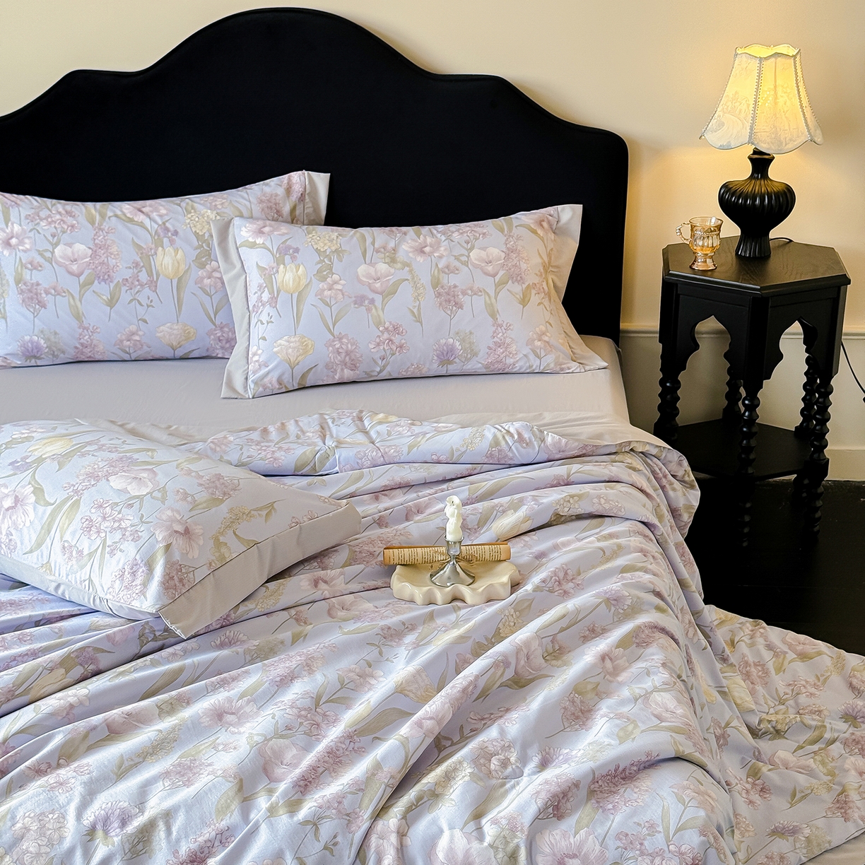 91家纺网 家纺一手货源 找家纺 迷尚家居 2026新款冰丝柔夏被四件套 郁梦蓝