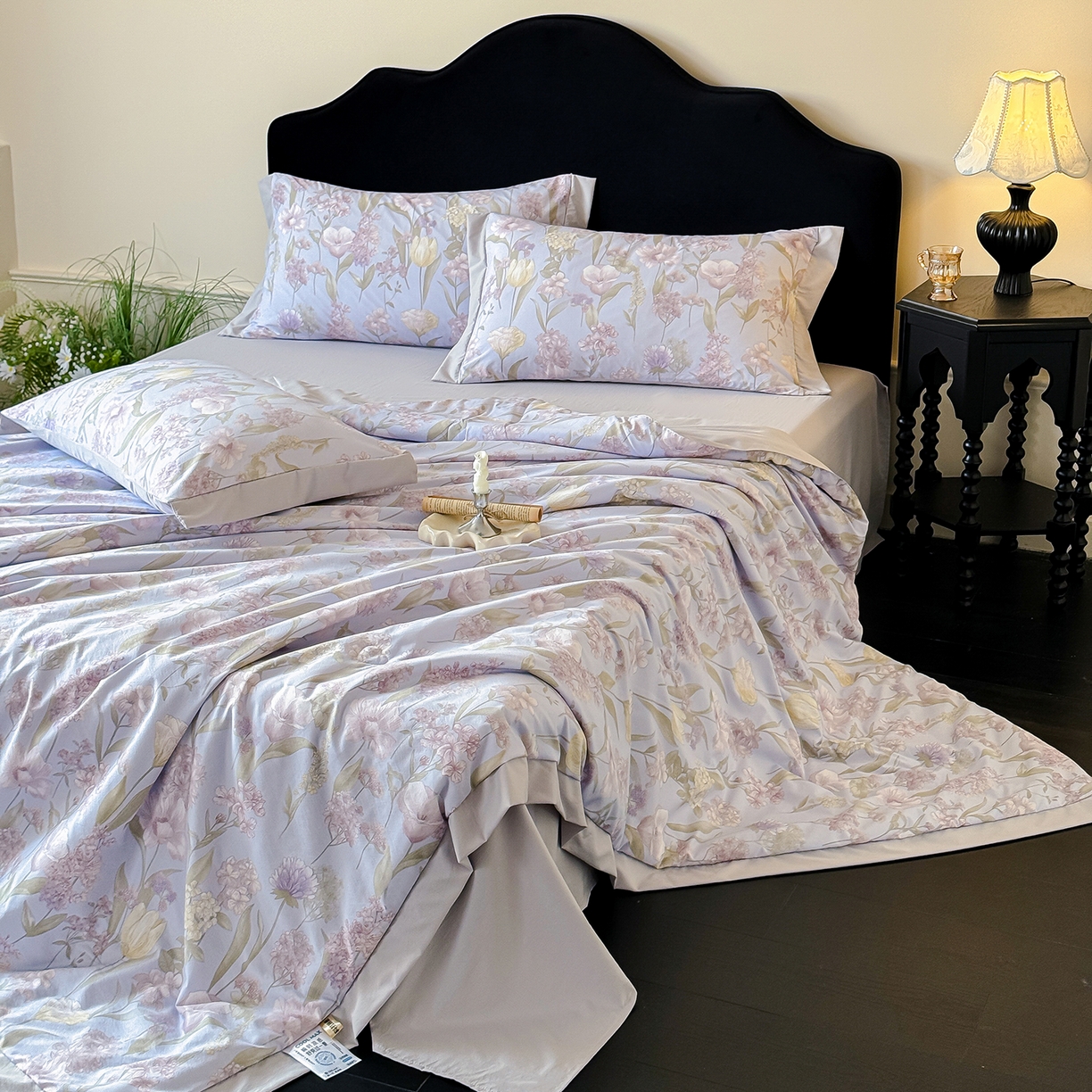 91家纺网 家纺一手货源 找家纺 迷尚家居 2026新款冰丝柔夏被四件套 郁梦蓝