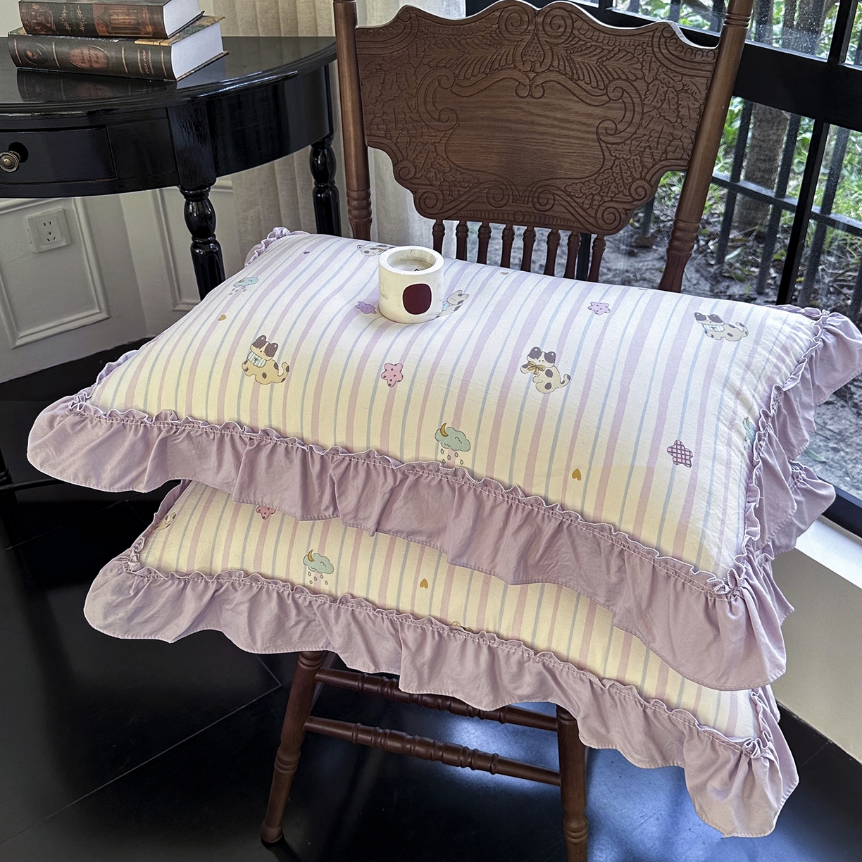 91家纺网 家纺一手货源 找家纺 迷尚家居 2026新款云朵棉印花花边夏被四件套 线条猫