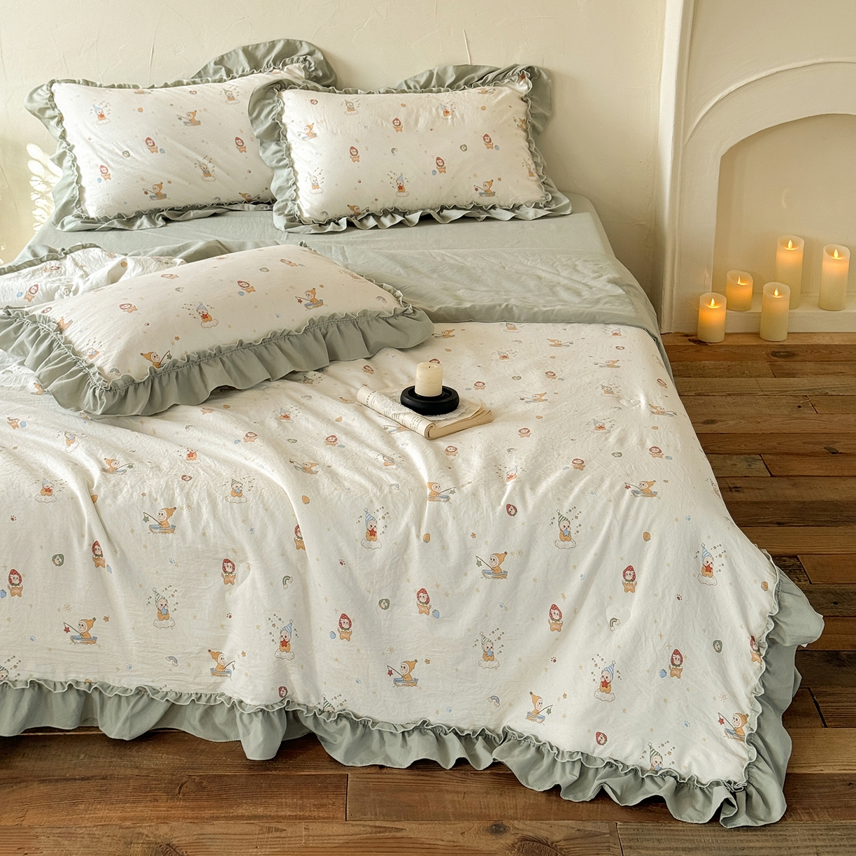 91家纺网 家纺一手货源 找家纺 迷尚家居 2026新款云朵棉印花花边夏被四件套 星星人