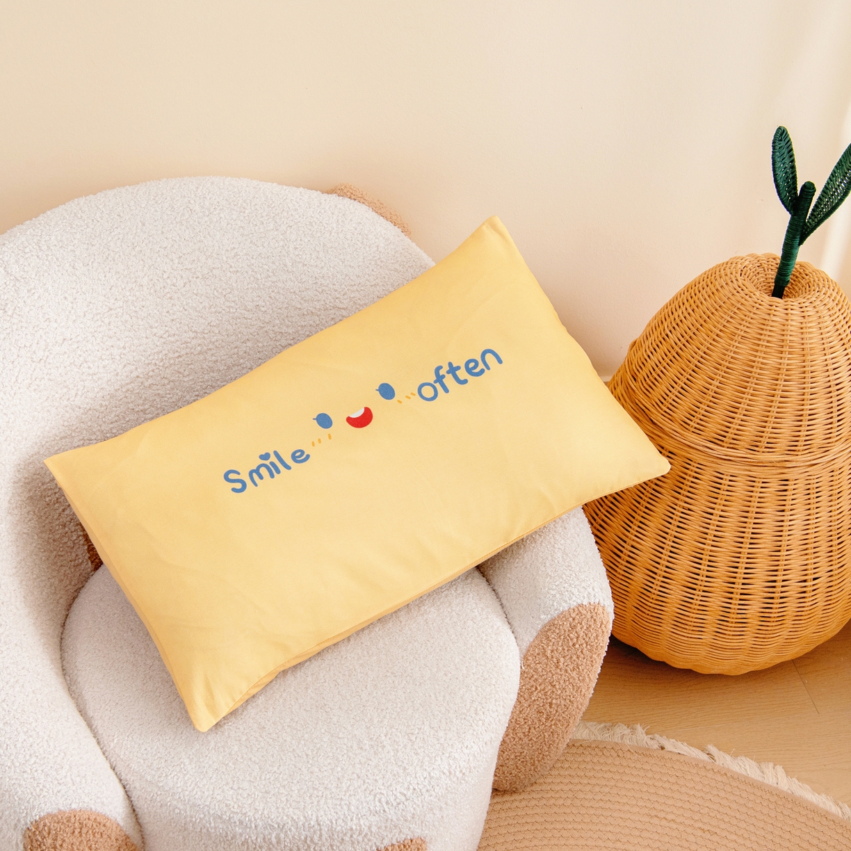 91家纺网 家纺一手货源 找家纺 绒梦里 2026新款A类全棉纯棉卡通大版幼儿园三件套 快乐芝士（另垫套有60*150cm/70*150cm/80*150cm/88*168cm/80*180cm）特殊垫套尺寸的价格咨询客服微信哦！