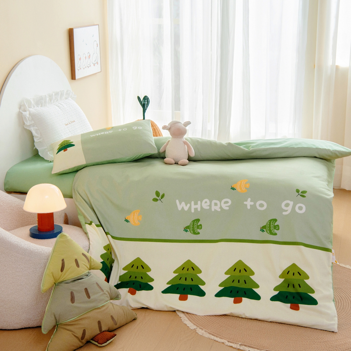 91家纺网 家纺一手货源 找家纺 绒梦里 2026新款A类全棉纯棉卡通大版幼儿园三件套 幸运树（另垫套有60*150cm/70*150cm/80*150cm/88*168cm/80*180cm）特殊垫套尺寸的价格咨询客服微信哦！