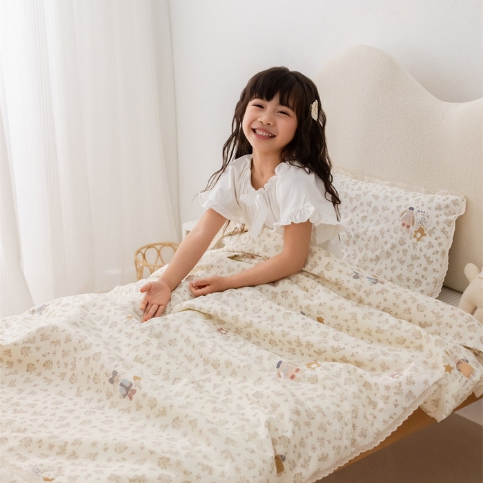 91家纺网 家纺一手货源 找家纺 心卓婴童馆 2026春夏新款云感棉四季被大豆被被子被芯 碎花小兔