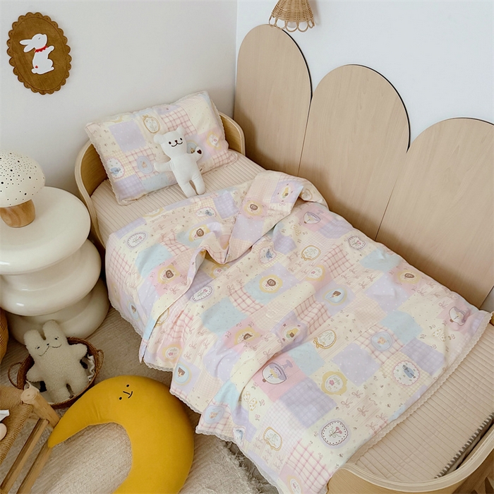 91家纺网 家纺一手货源 找家纺 心卓婴童馆 2026春夏新款云感棉四季被大豆被被子被芯 梦幻乐园