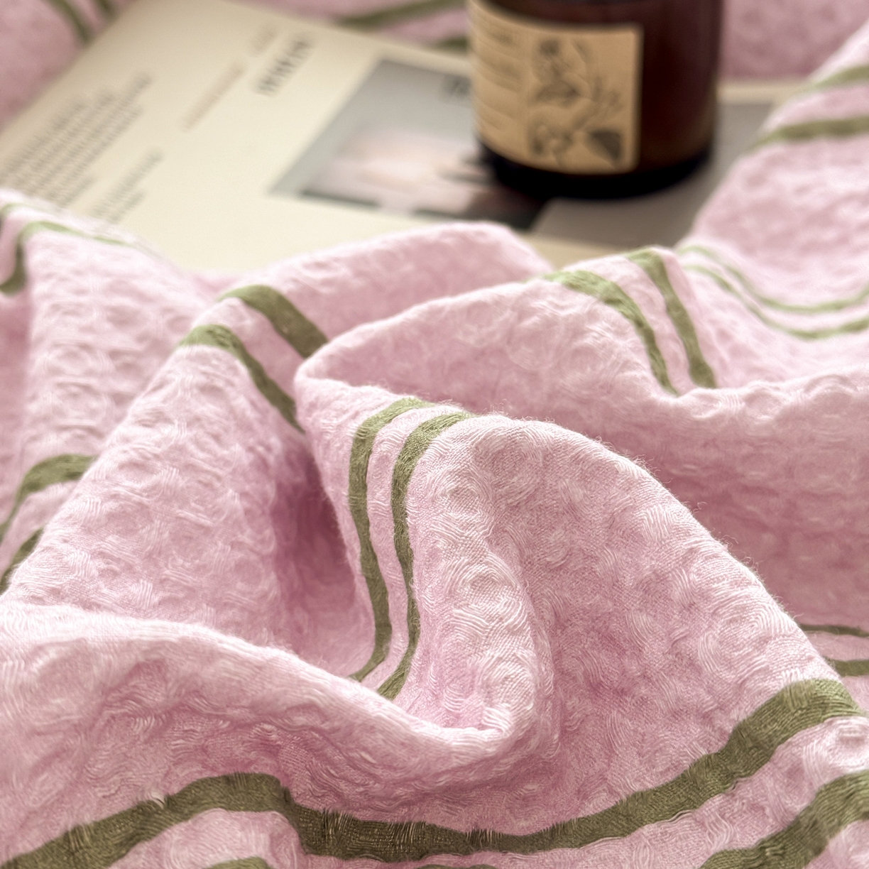 91家纺网 家纺一手货源 找家纺 沐辰 2026新款A类华夫格全棉纯棉印花四件套 华夫格-甜心