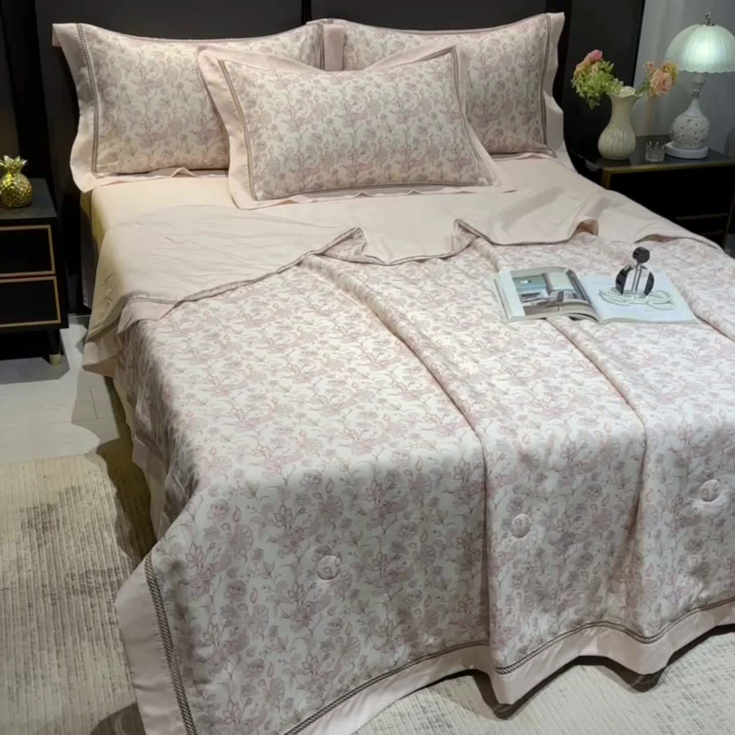 91家纺网 家纺一手货源 找家纺 欧夏家纺 2026莱赛尔天丝麻数码印花镂空夏被空调被夏凉被 博雅