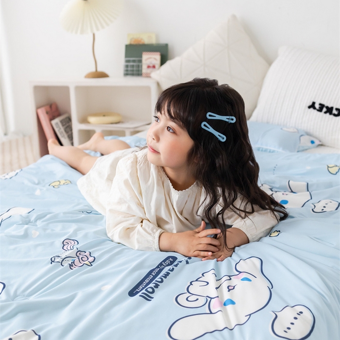 91家纺网 家纺一手货源 找家纺 心卓婴童馆 2026新款三丽鸥凉感丝冰豆豆被被子被芯-儿童图 独角兽玉桂狗