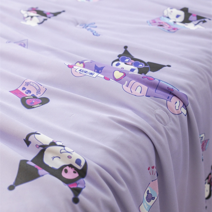 91家纺网 家纺一手货源 找家纺 心卓婴童馆 2026新款三丽鸥凉感丝冰豆豆被被子被芯-儿童图 牛奶库洛米