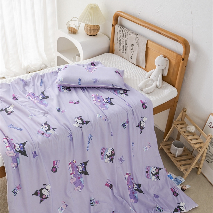 91家纺网 家纺一手货源 找家纺 心卓婴童馆 2026新款三丽鸥凉感丝冰豆豆被被子被芯-儿童图 牛奶库洛米