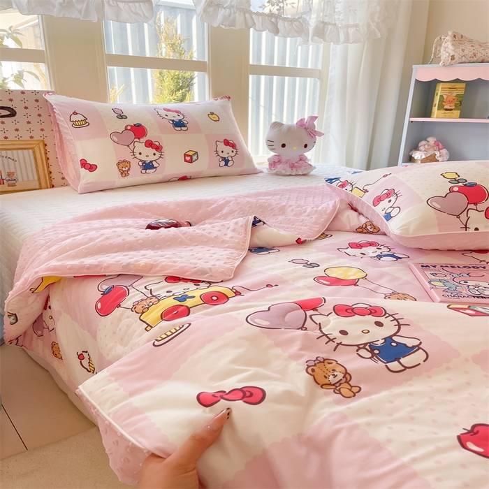 91家纺网 家纺一手货源 找家纺 心卓婴童馆 2026新款三丽鸥凉感丝冰豆豆被被子被芯-成人图 气球kitty猫