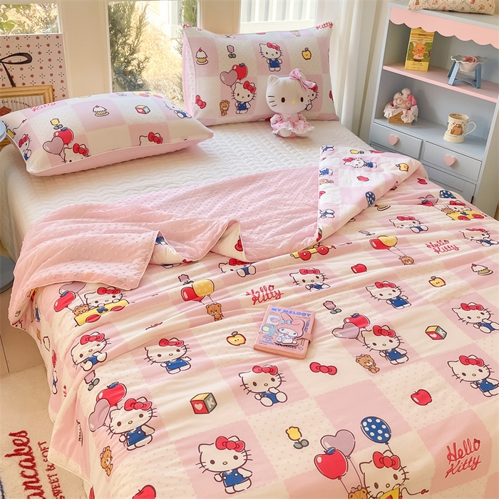 91家纺网 家纺一手货源 找家纺 心卓婴童馆 2026新款三丽鸥凉感丝冰豆豆被被子被芯-成人图 气球kitty猫