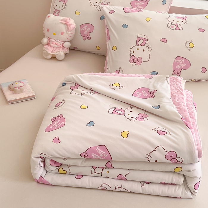 91家纺网 家纺一手货源 找家纺 心卓婴童馆 2026新款三丽鸥凉感丝冰豆豆被被子被芯-成人图 kitty猫