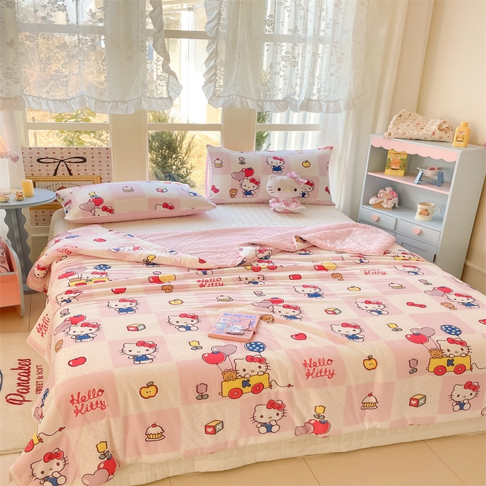 91家纺网 家纺一手货源 找家纺 心卓婴童馆 2026新款三丽鸥凉感丝冰豆豆被被子被芯-成人图 气球kitty猫