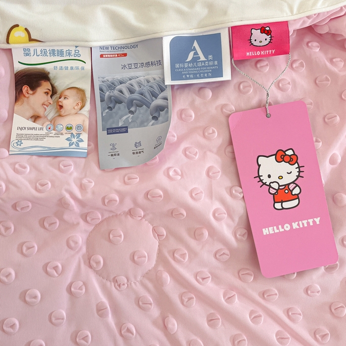 91家纺网 家纺一手货源 找家纺 心卓婴童馆 2026新款三丽鸥凉感丝冰豆豆被被子被芯-成人图 kitty猫