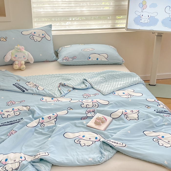 91家纺网 家纺一手货源 找家纺 心卓婴童馆 2026新款三丽鸥凉感丝冰豆豆被被子被芯-成人图 独角兽玉桂狗