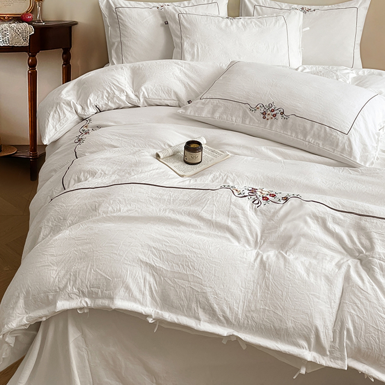 91家纺网 家纺一手货源 找家纺 （总）yyds网供 2026新A类高克重复古刺绣绑带款水洗棉四件套三件套-花界