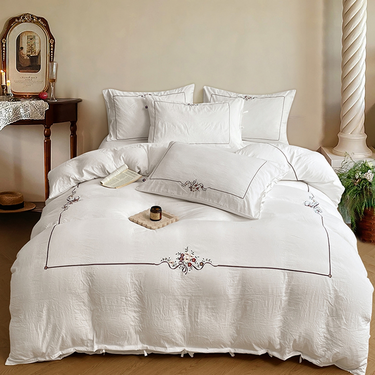 91家纺网 家纺一手货源 找家纺 yyds网供 2026新A类高克重复古刺绣绑带款水洗棉四件套三件套-花界 花界本白-绣花绑带款