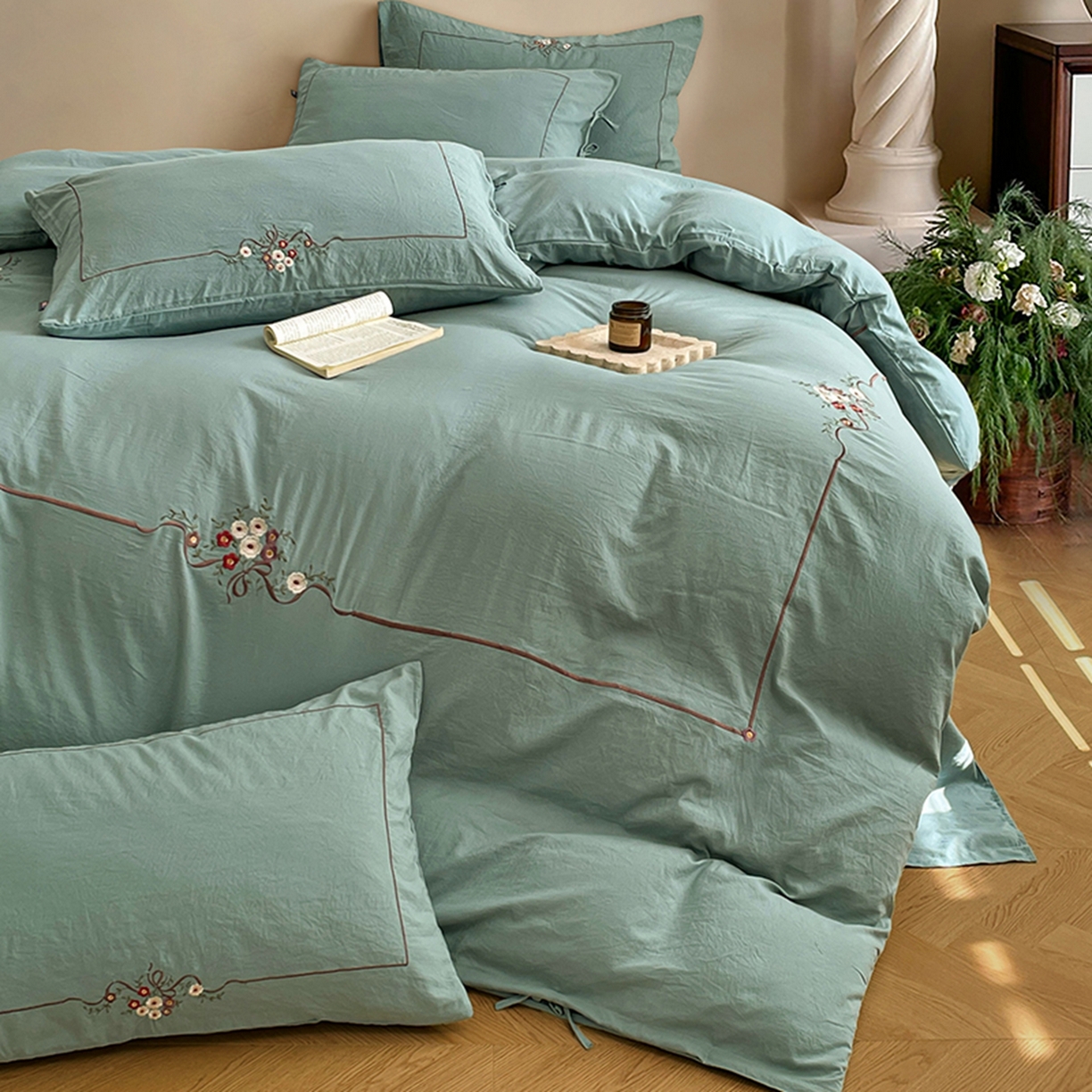 91家纺网 家纺一手货源 找家纺 yyds网供 2026新A类高克重复古刺绣绑带款水洗棉四件套三件套-花界 花界韵绿-绣花绑带款