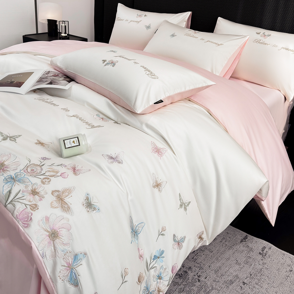 91家纺网 家纺一手货源 找家纺 （总）欣宜家纺 2026新款50x50s纯棉全棉贡缎长绒棉刺绣绣花四件套【高端礼盒】-蝴蝶泉边