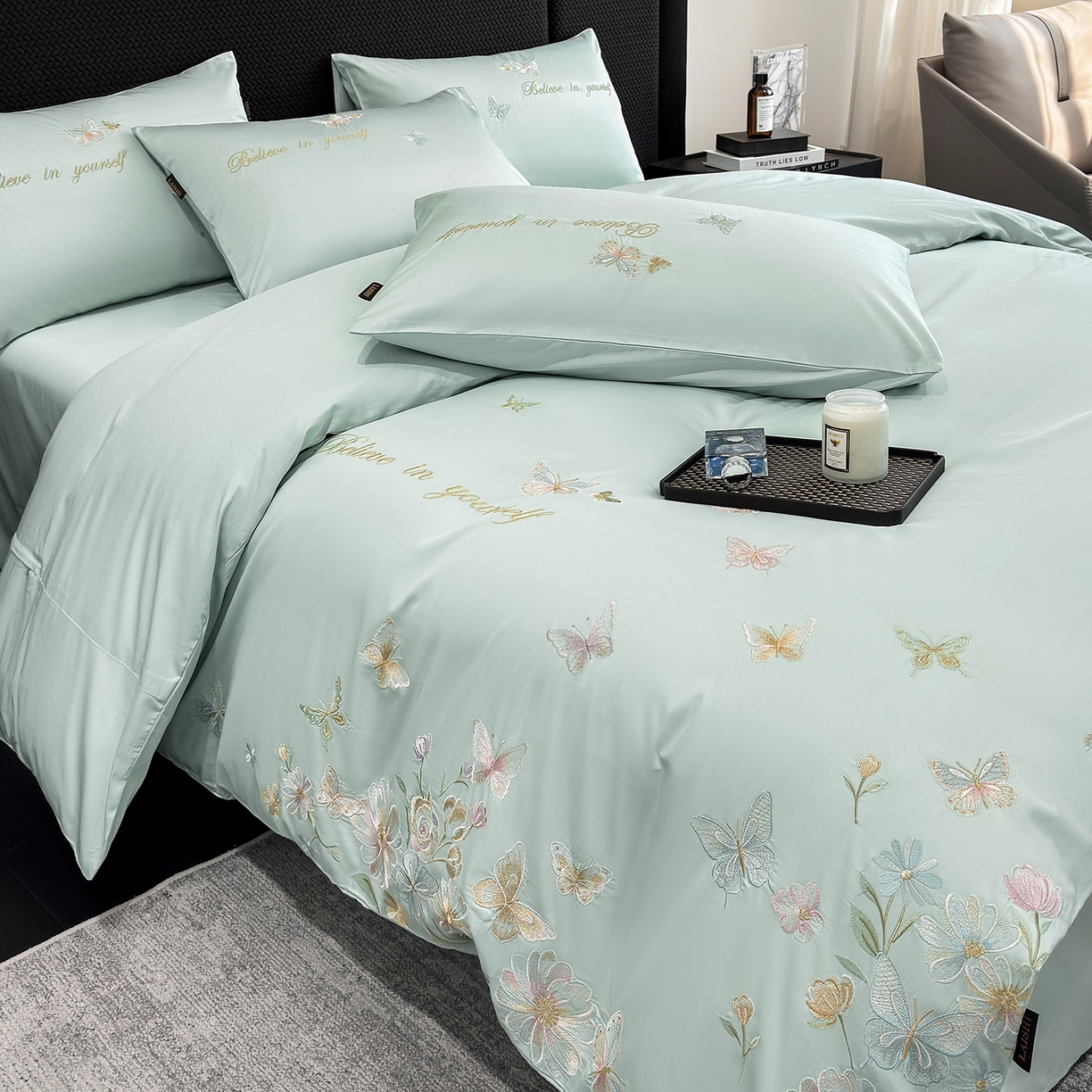 91家纺网 家纺一手货源 找家纺 欣宜家纺 2026新款50x50s纯棉全棉贡缎长绒棉刺绣绣花四件套【高端礼盒】-蝴蝶泉边 蝴蝶泉边-清新绿